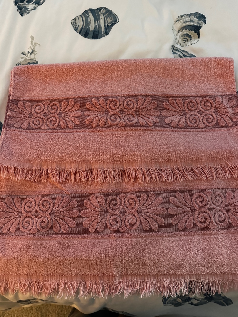 2 Vintage Cannon Monticello Pink bath towels fringed 1970s bathroom